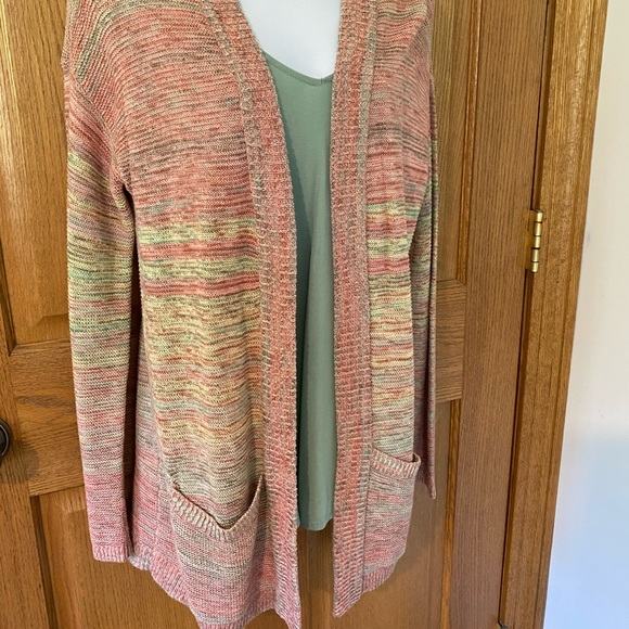 Cardigan - Picture 2 of 4